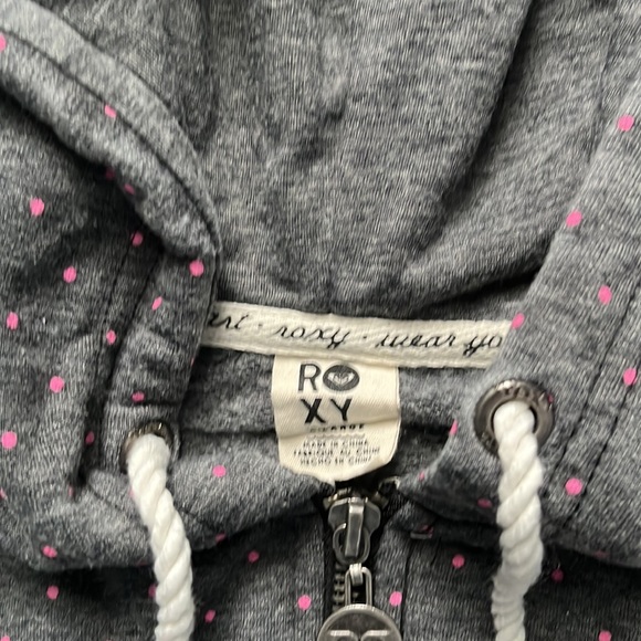 Roxy women’s grey with pink dots zip up sweater extra large - Picture 2 of 4